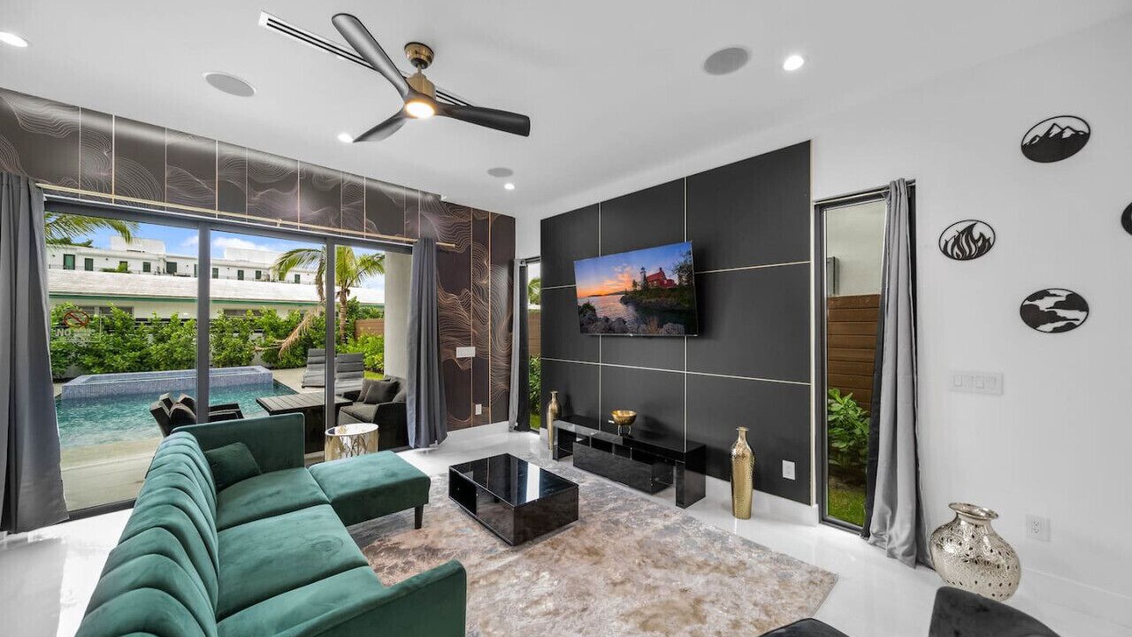 Photo of Livingroom in Victoria Park