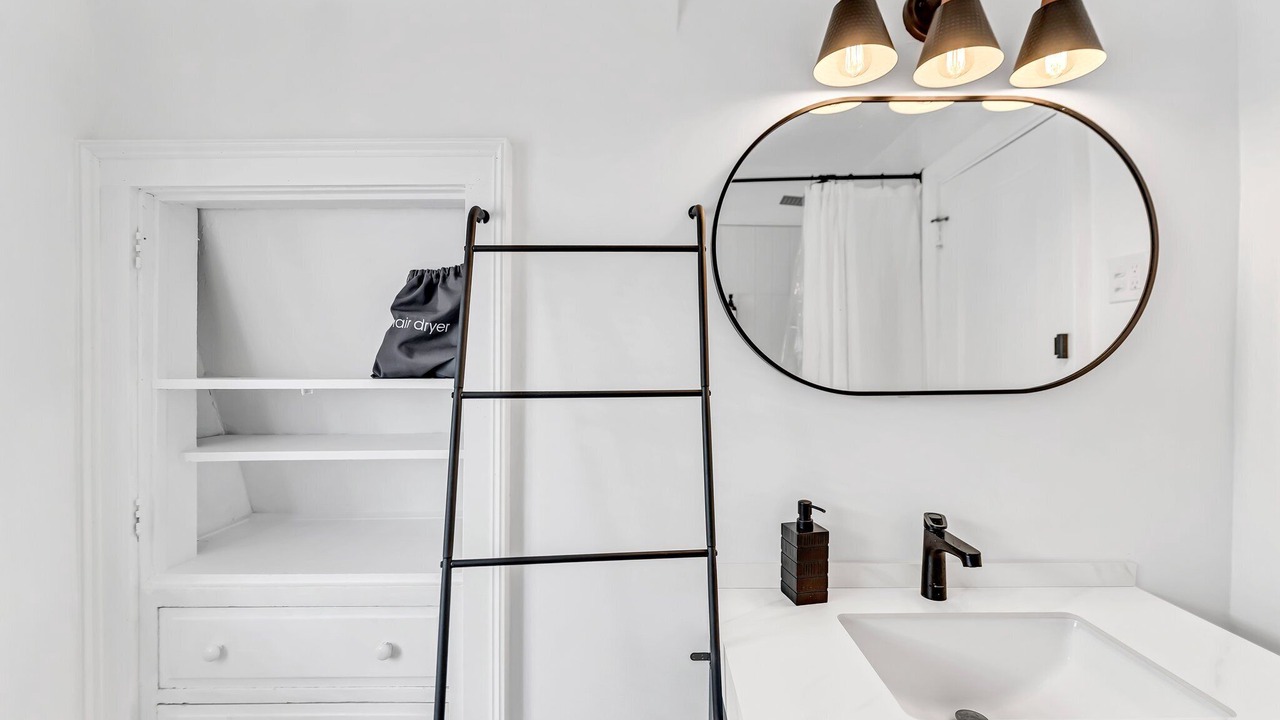 Photo of Bathroom in Niagara County