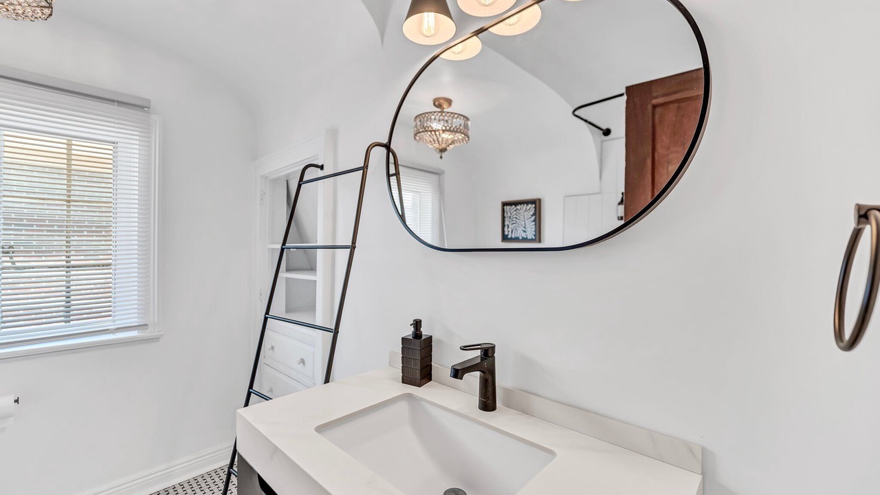 Photo of Bathroom in Niagara County