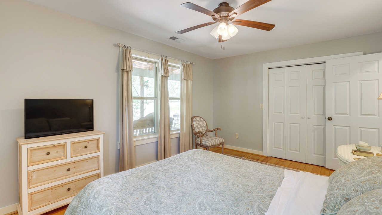 Photo of Bedroom in Lawley