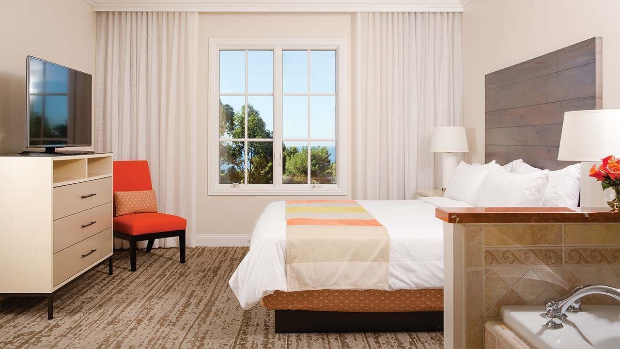 Photo of Bedroom in Newport Coast