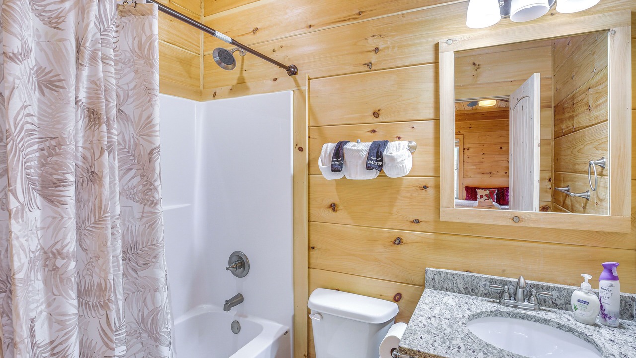 Photo of Bathroom in Todd