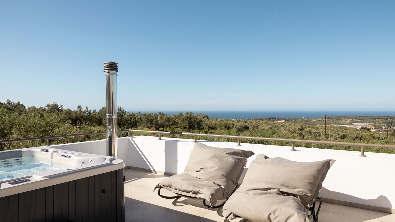 Photo of Patio Balcony in Adele
