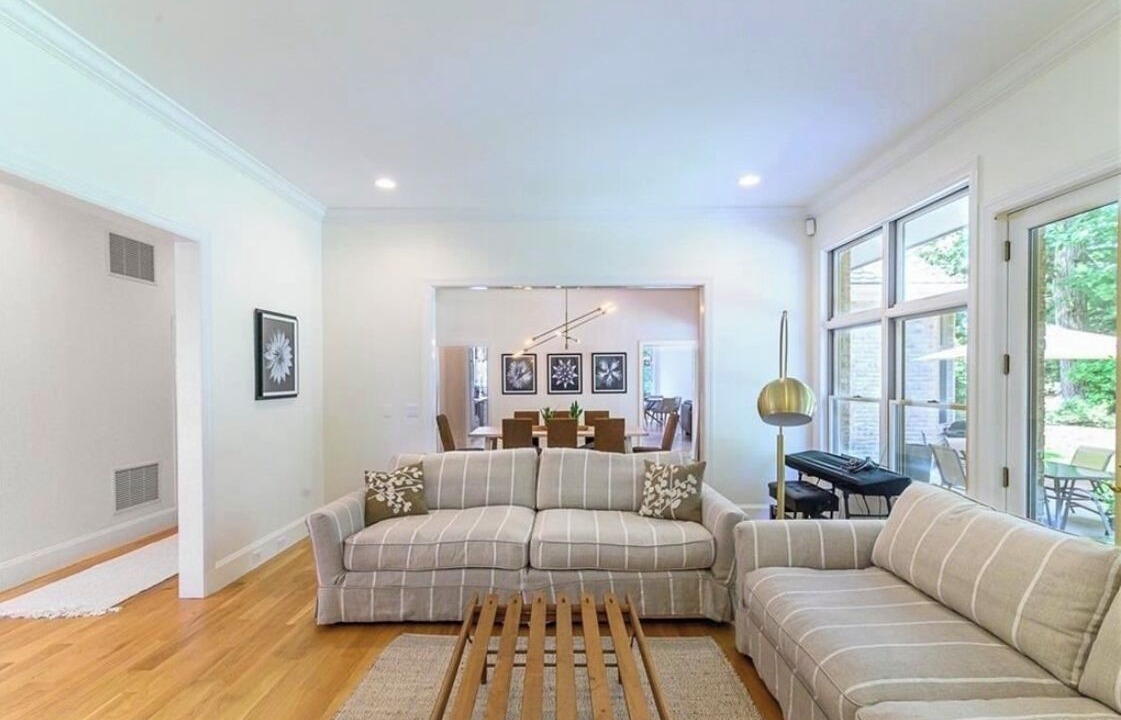 Photo of Livingroom in Town of North Castle