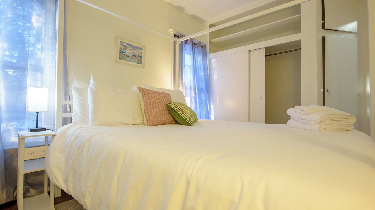 Photo of Bedroom in Geneva