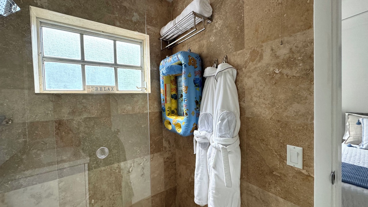 Photo of Bathroom in Key Biscayne