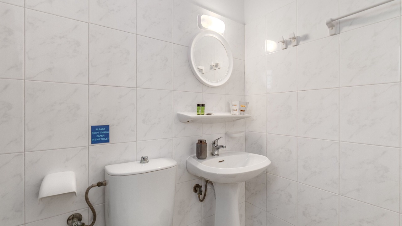 Photo of Bathroom in Astrakeri