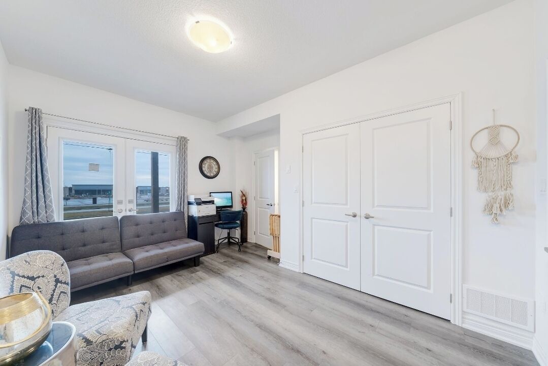 Photo of Livingroom in Paris