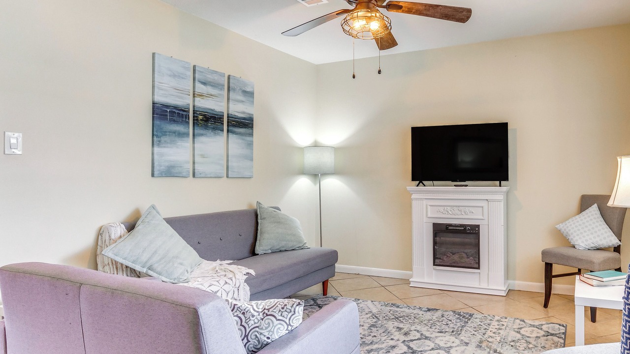 Photo of Livingroom in Florida Panhandle
