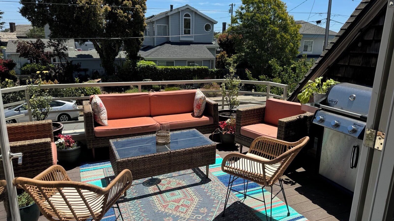 Photo of Others in Seabright