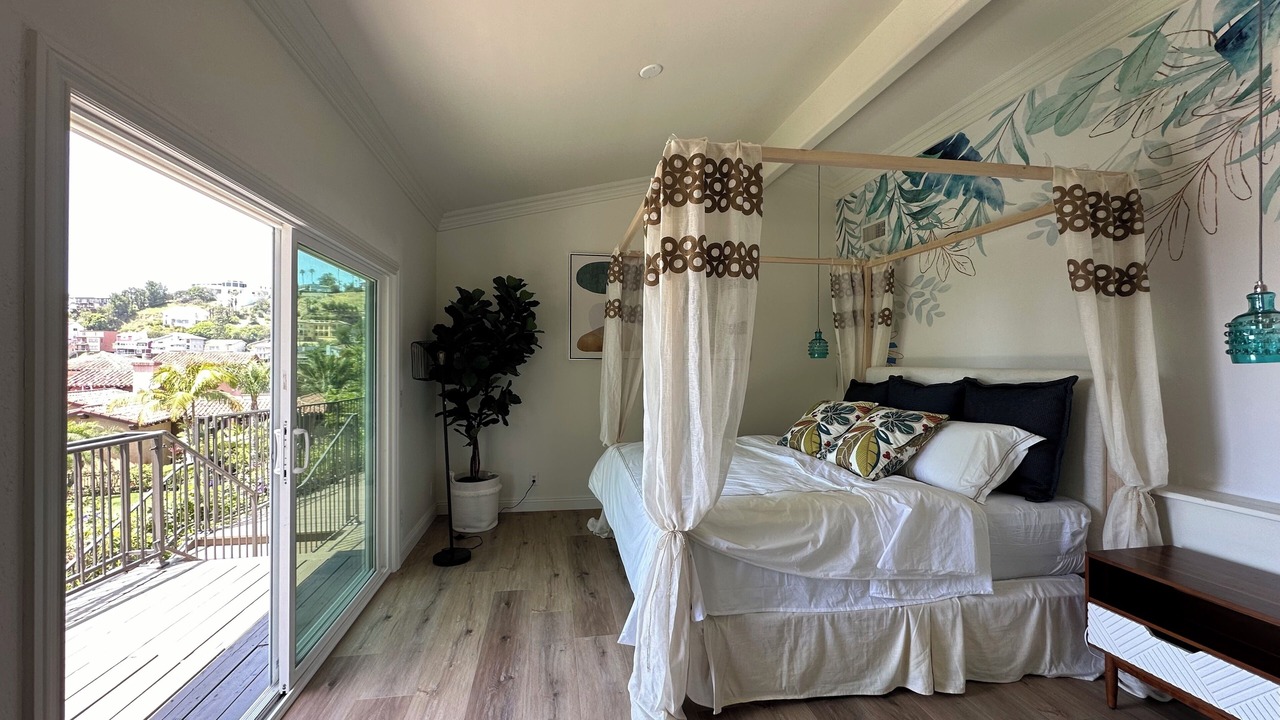 Photo of Bedroom in North Tustin