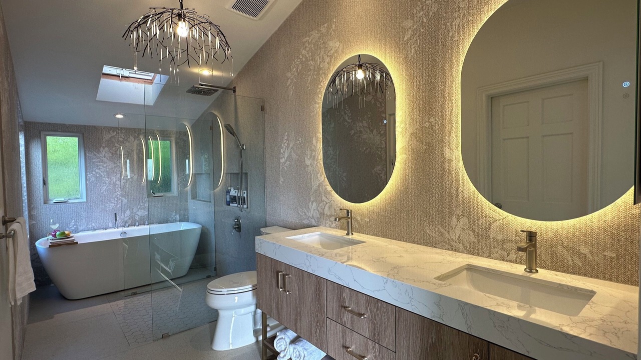 Photo of Bathroom in North Tustin
