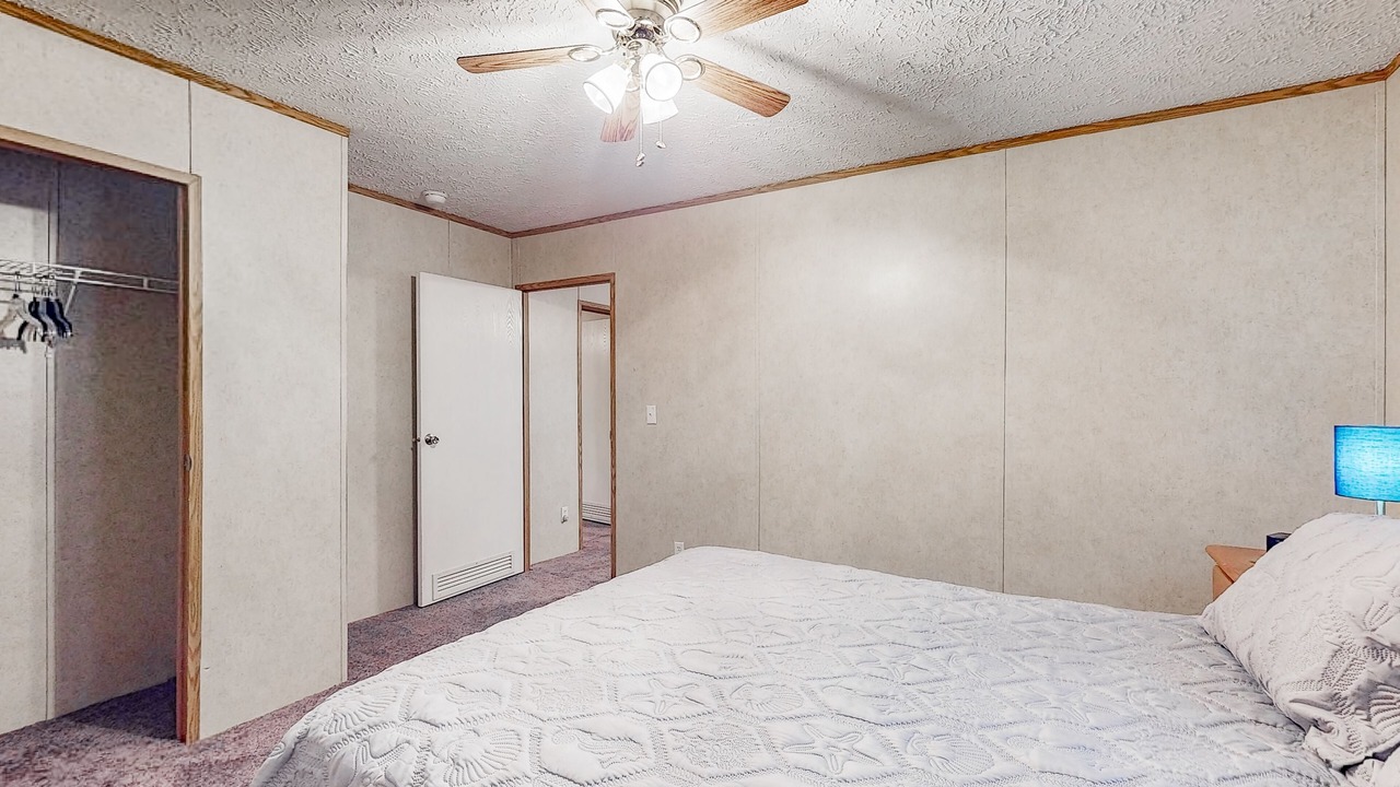 Photo of Bedroom in Delta