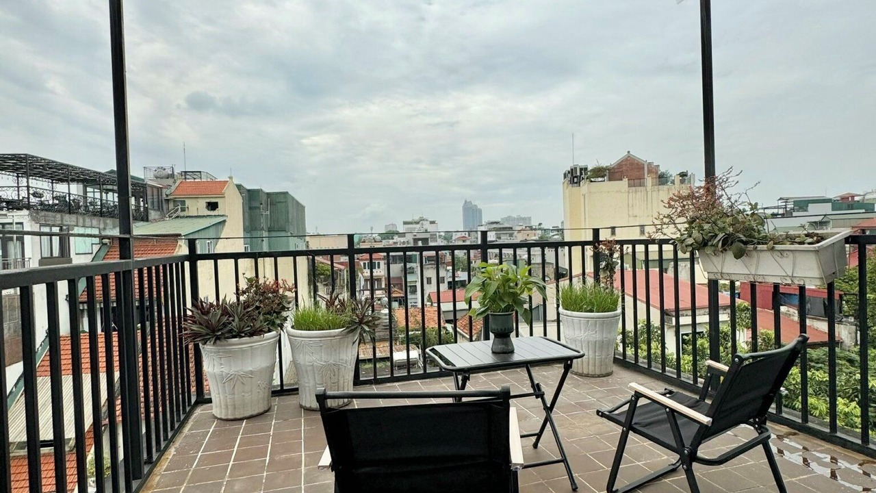 Photo of Patio Balcony in Hang Bo