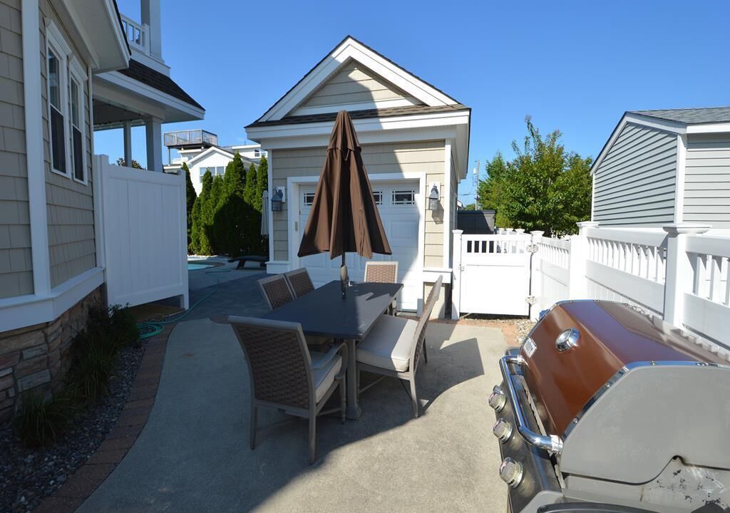Photo of Outdoor in Avalon