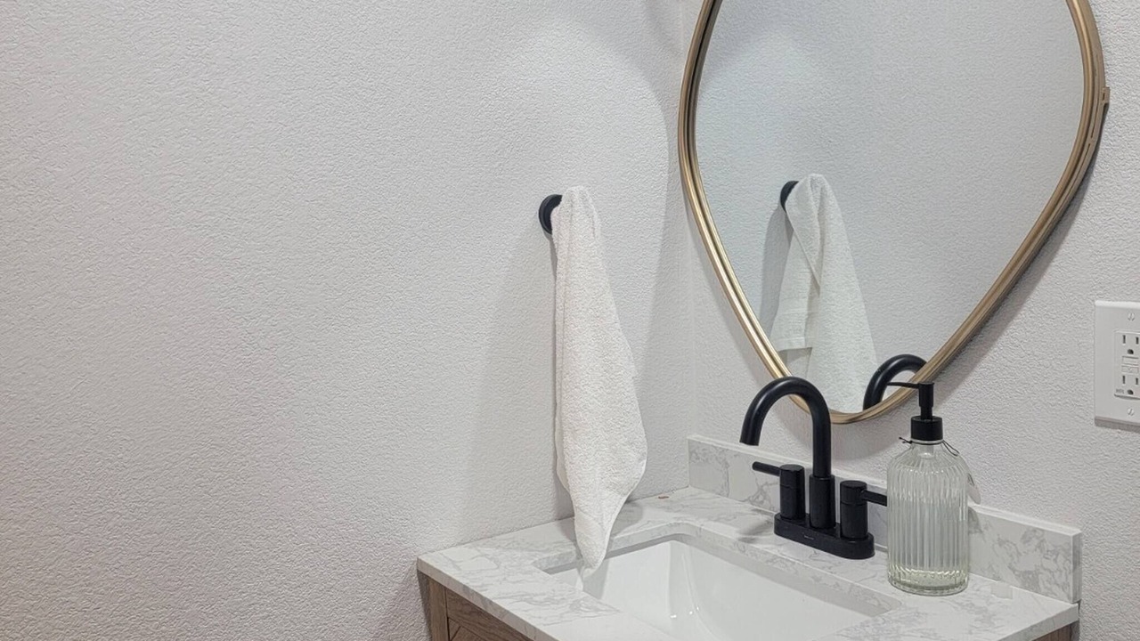 Photo of Bathroom in Central Escondido