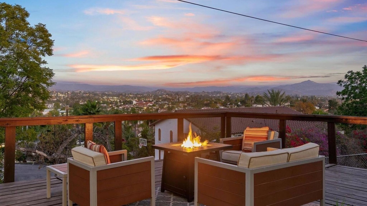 Photo of Patio Balcony in Central Escondido