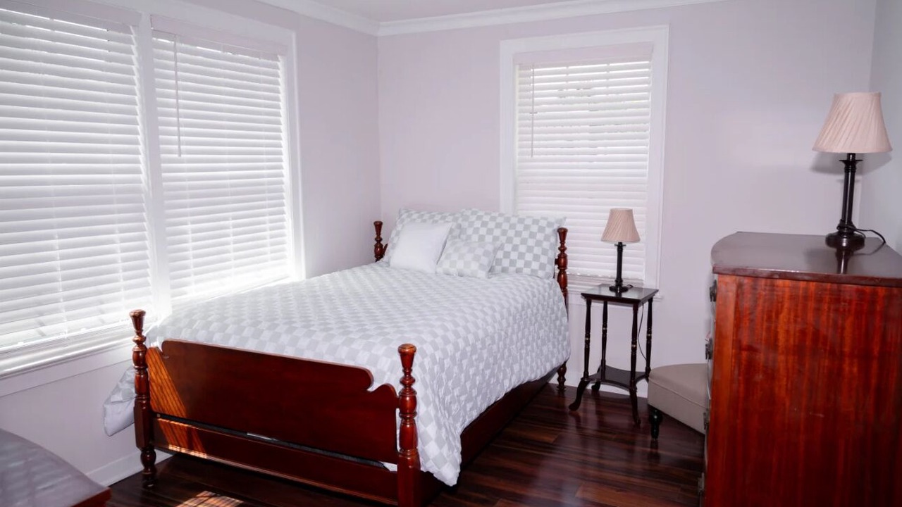 Photo of Bedroom in Clanton