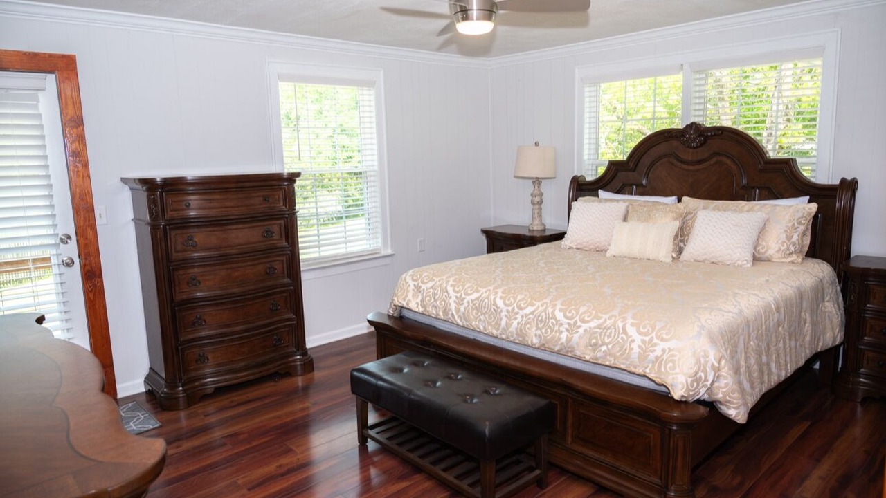 Photo of Bedroom in Clanton