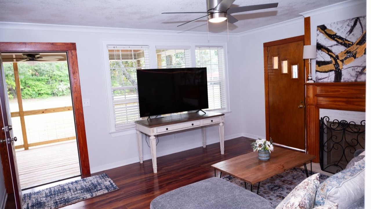 Photo of Livingroom in Clanton