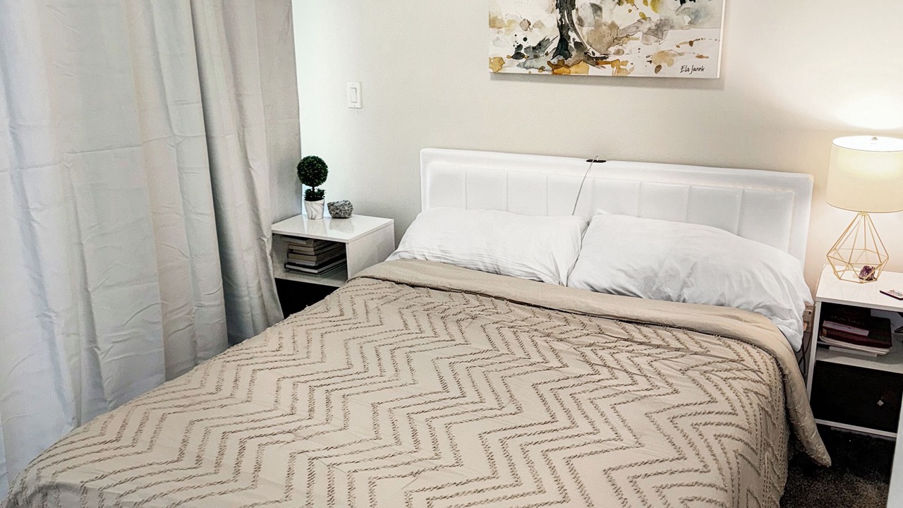 Photo of Bedroom in Downtown Los Angeles