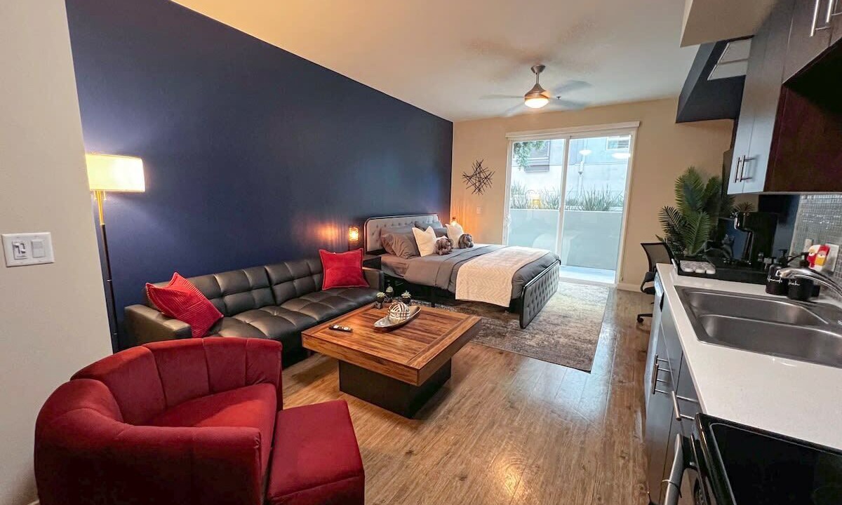 Photo of Bedroom in Beverly Hills