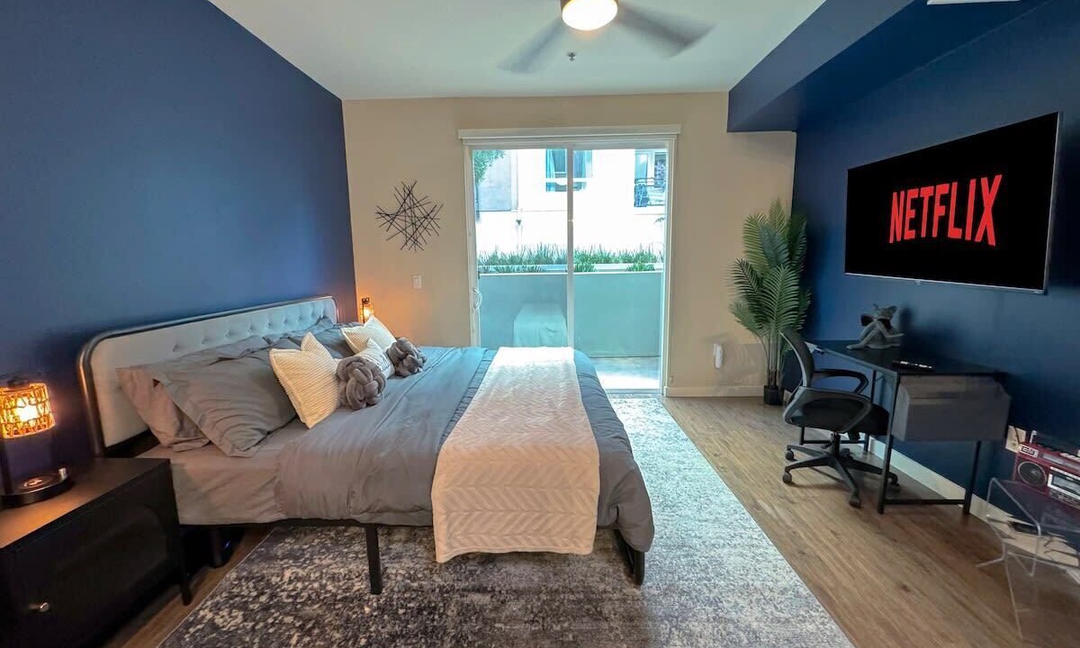 Photo of Bedroom in Beverly Hills