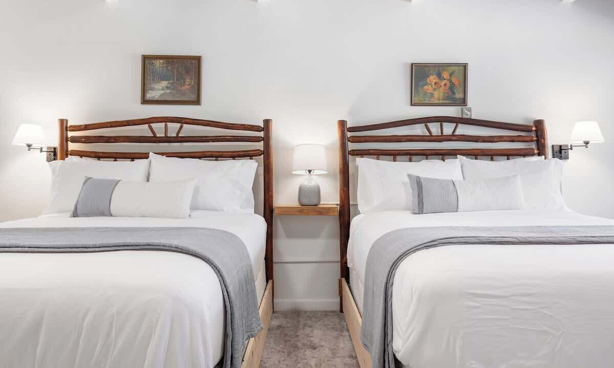 Photo of Bedroom in Springville