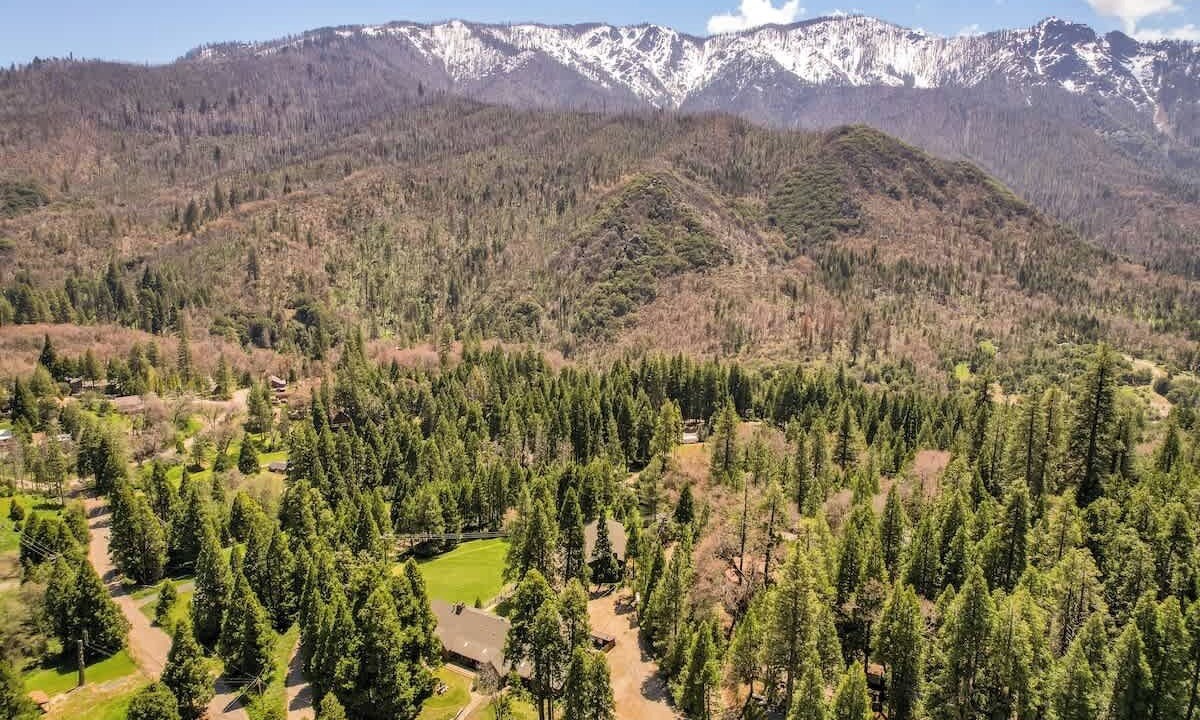 Photo of Outdoor in Springville