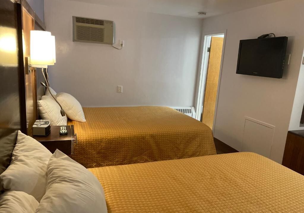 Photo of Bedroom in North Tonawanda