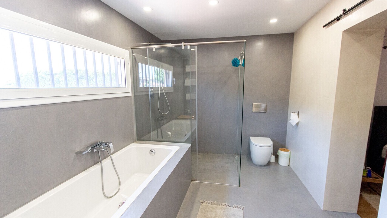 Photo of Bathroom in Creixell