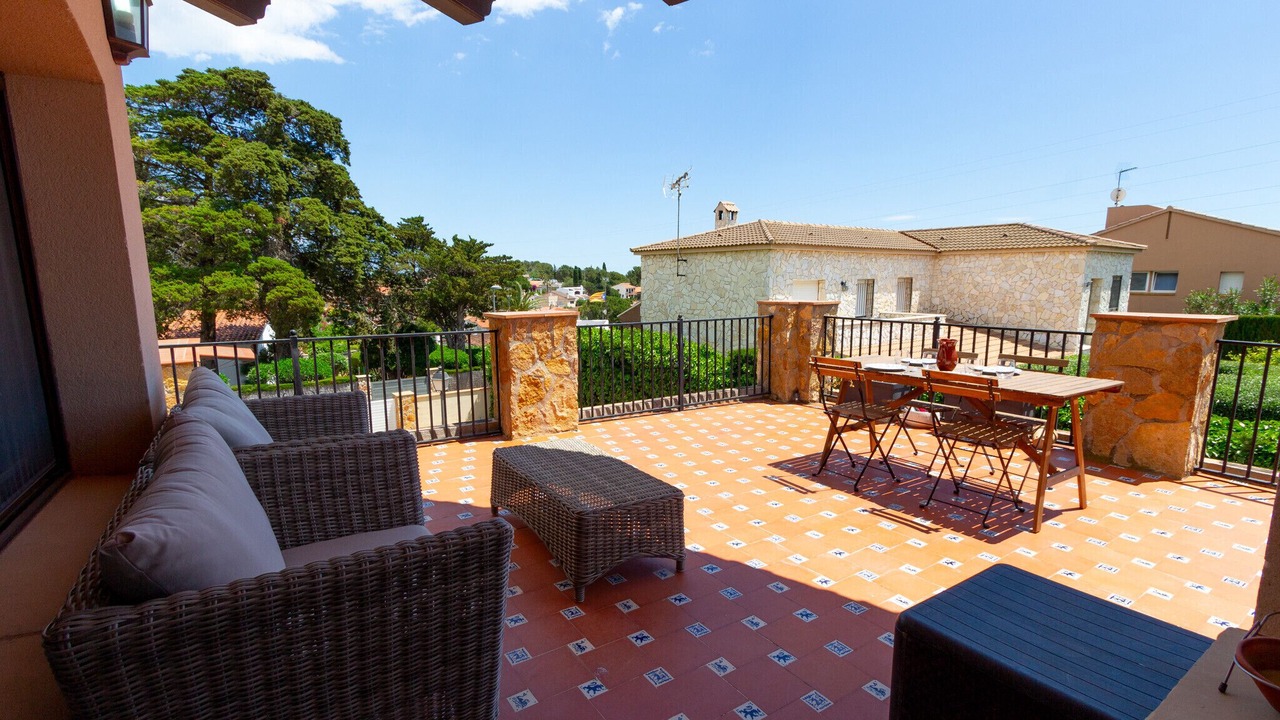 Photo of Outdoor in Creixell