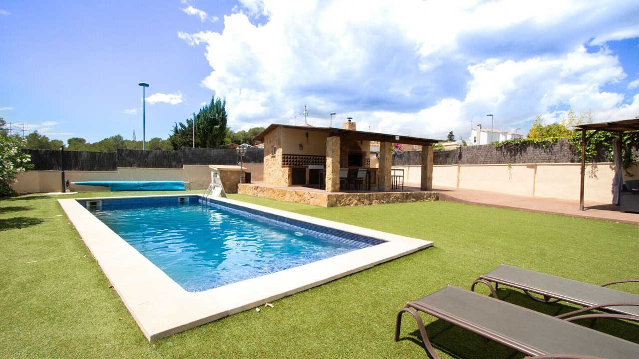 Photo of Outdoor in Creixell