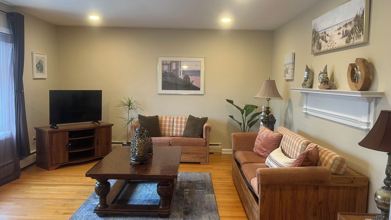 Photo of Bedroom in Belmar