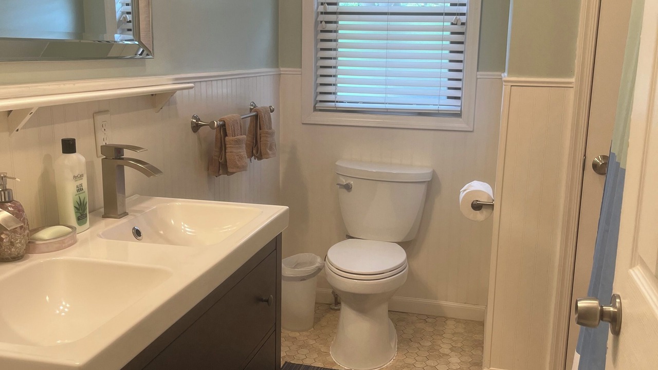 Photo of Bathroom in Belmar