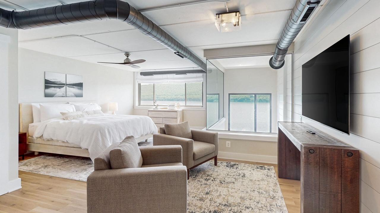 Photo of Bedroom in Canandaigua