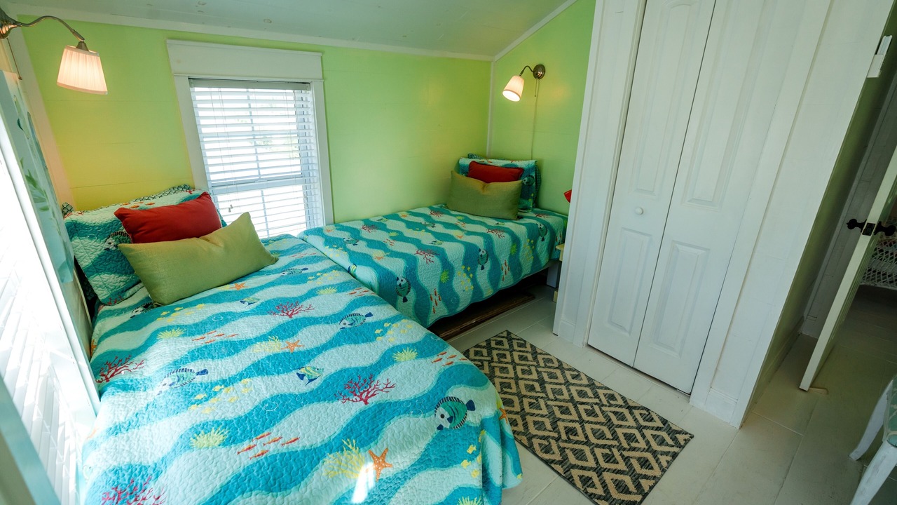 Photo of Bedroom in Spanish Wells