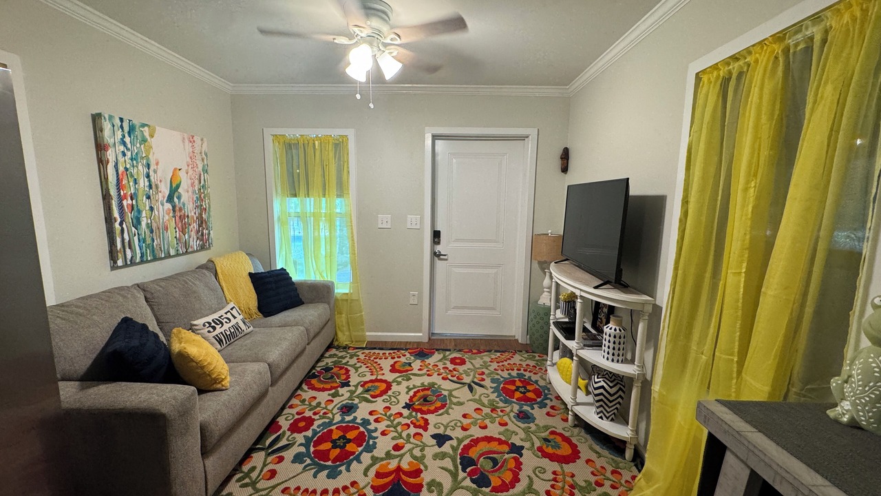 Photo of Livingroom in Stone County