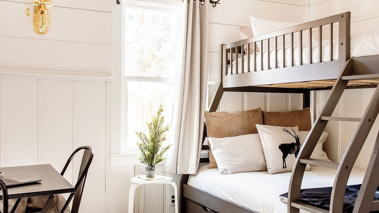 Photo of Bedroom in Big Bear City