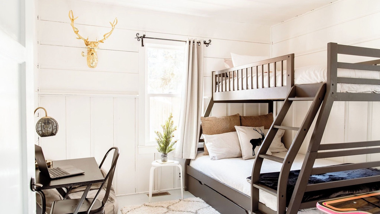 Photo of Bedroom in Big Bear City