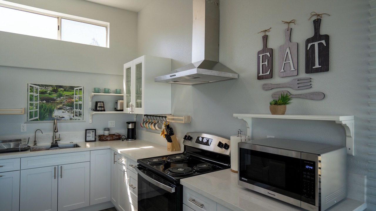 Photo of Kitchen in Lake Elsinore