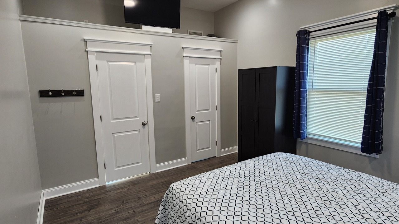 Photo of Bedroom in Town Bank