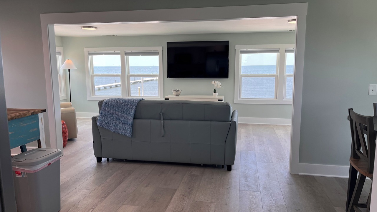 Photo of Livingroom in Fort Morgan Pines