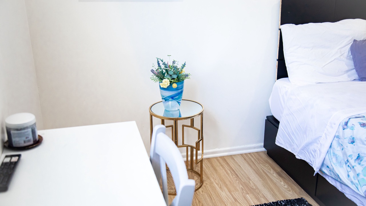 Photo of Bedroom in Ladera Heights