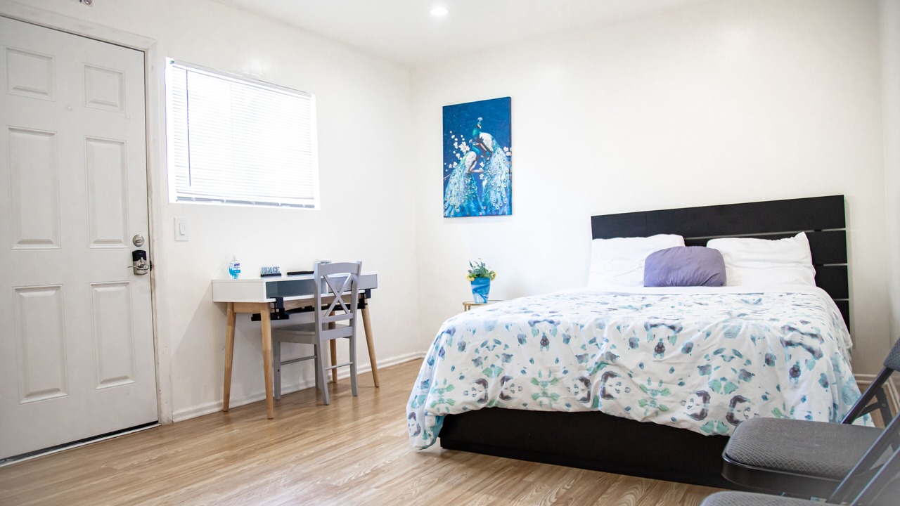 Photo of Bedroom in Ladera Heights