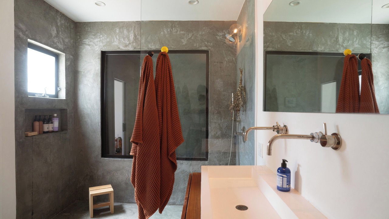 Photo of Bathroom in Eagle Rock