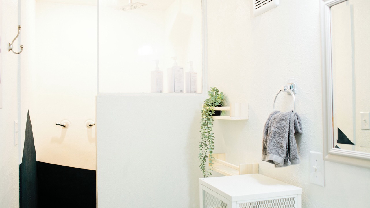 Photo of Bathroom in East Hill