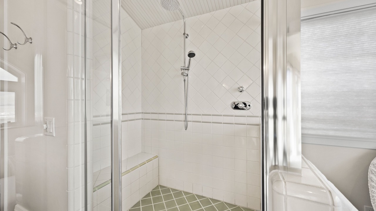 Photo of Bathroom in Hollywood Beach