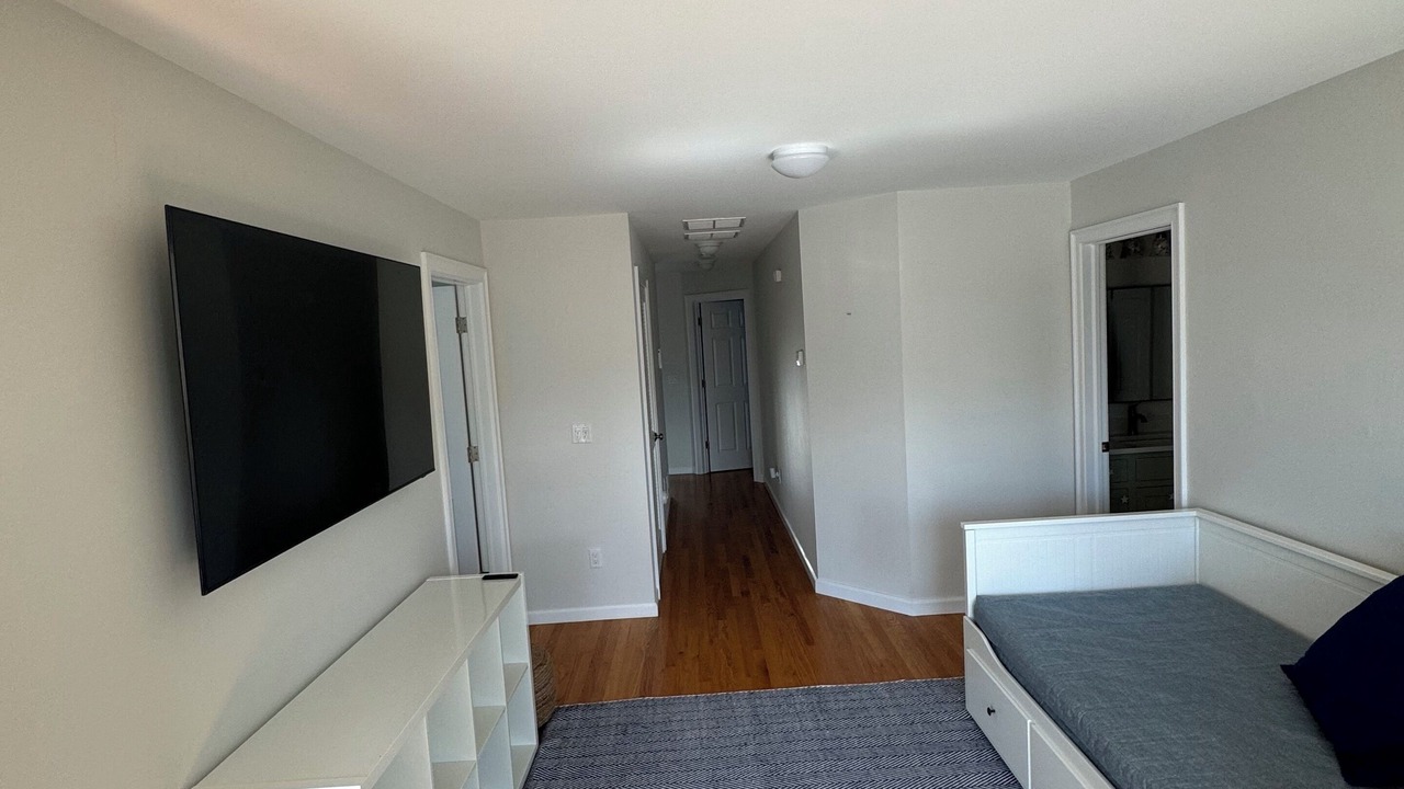 Photo of Bedroom in Normandy Beach