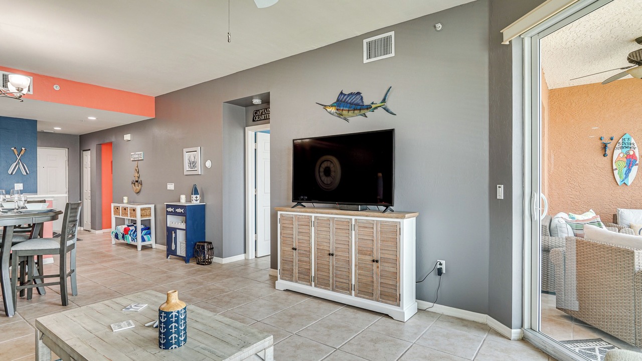 Photo of Livingroom in Burnt Store Marina